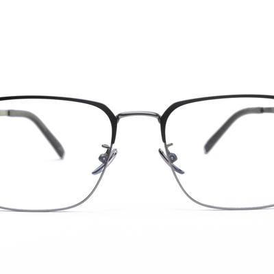 Óculos de titanium- Feminino