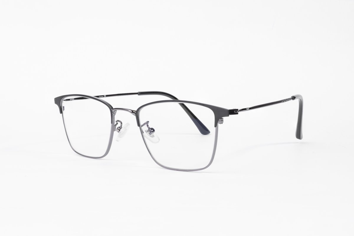 Óculos Titanium pequeno